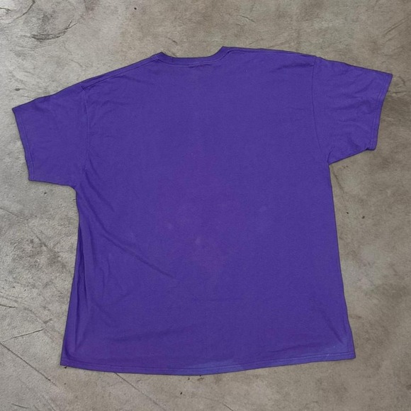 80s Purple and Yellow "I STAND FOR THIS" Flag Tee Men's Size Large‎ - Picture 2 of 3
